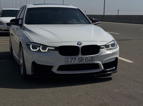 BMW 328 2015