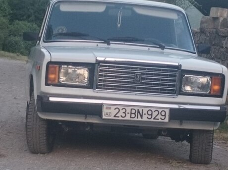 LADA (VAZ) 2107 2010