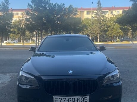 BMW 740