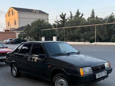 LADA (VAZ) 21099 2000