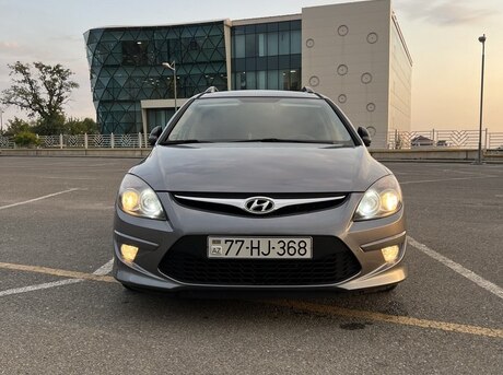 Hyundai i30 2011