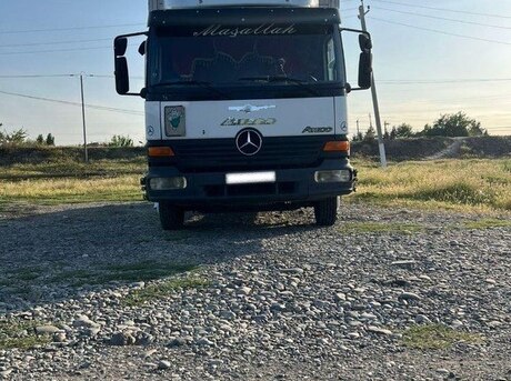 Mercedes Atego 815 2000