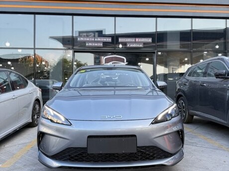 BYD  2025