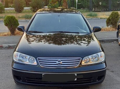 Nissan Sunny 2009