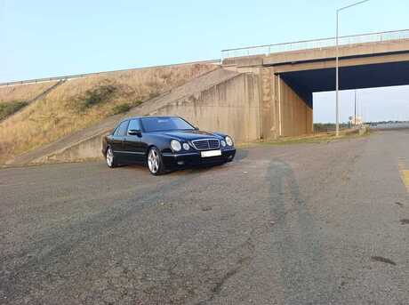 Mercedes E 320 2000