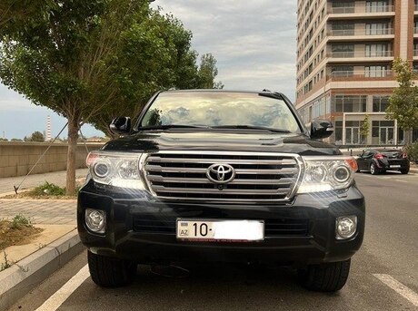 Toyota Land Cruiser 2012