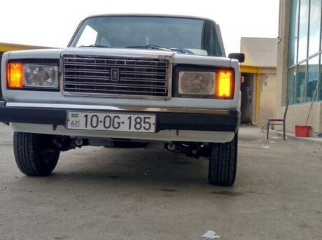 LADA (VAZ) 2107 2005