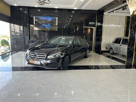 Mercedes E 200 2011