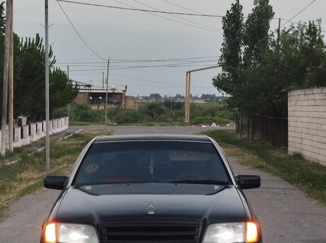 Mercedes C 250 1993