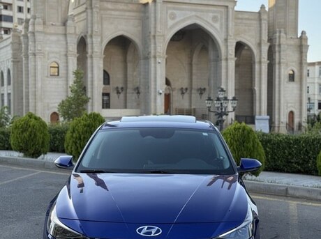 Hyundai Elantra 2021