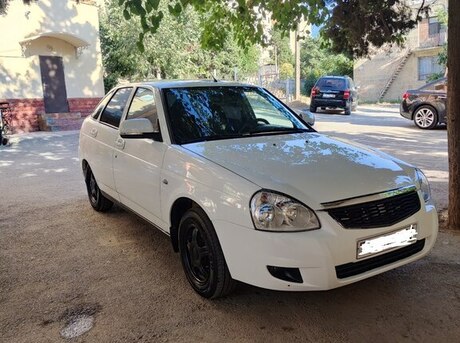 LADA (VAZ) Priora 2012