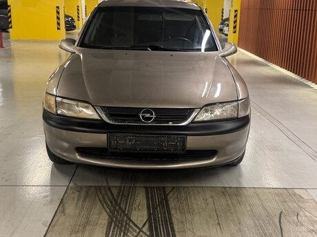 Opel Vectra 1998