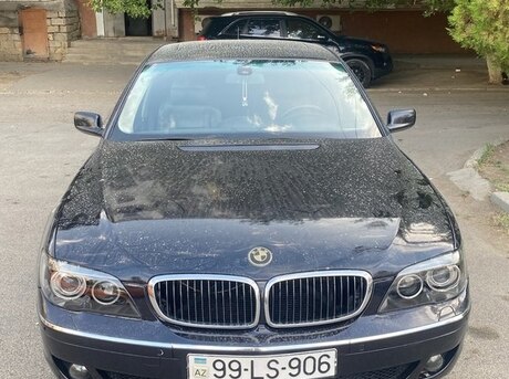 BMW 745 2004
