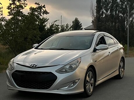 Hyundai Sonata 2012