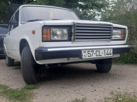 LADA (VAZ) 2107 2010