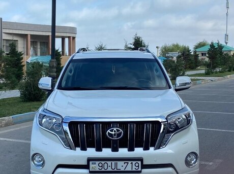 Toyota Land Cruiser Prado 2014