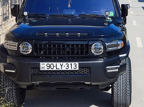Toyota FJ Cruiser 2013