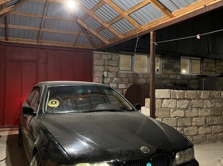 BMW 523 1997
