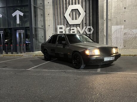 Mercedes 190 1988