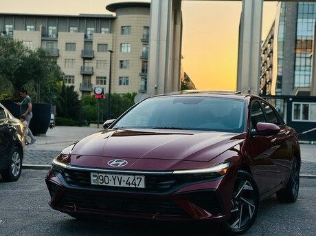 Hyundai Elantra 2024