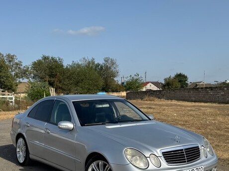 Mercedes E 220 2002