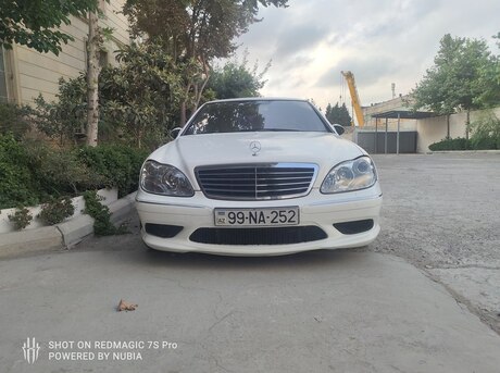 Mercedes  2004