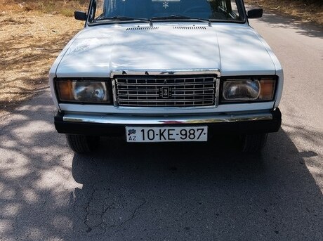 LADA (VAZ) 2107 2001