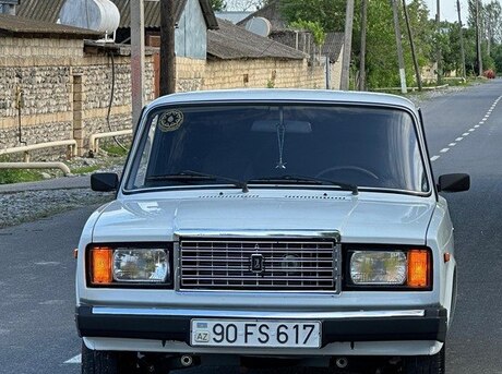 LADA (VAZ) 2107 2010