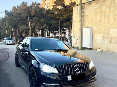 Mercedes C 250 2013