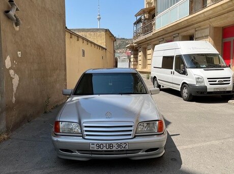 Mercedes C 230 1998