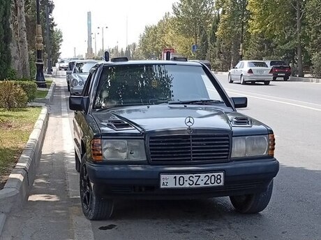 Mercedes 190 1992