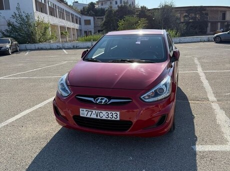 Hyundai Accent 2013