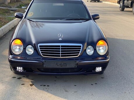 Mercedes E 240 1999