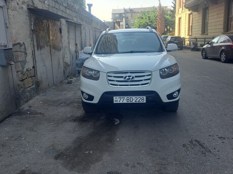 Hyundai Santa Fe 2011