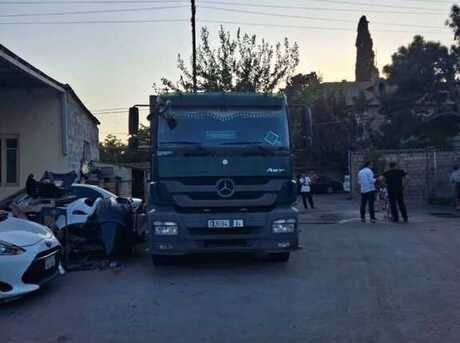Mercedes Axor 2533 2011