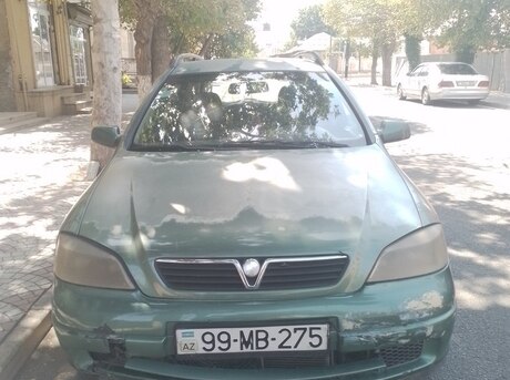 Opel Astra 2000