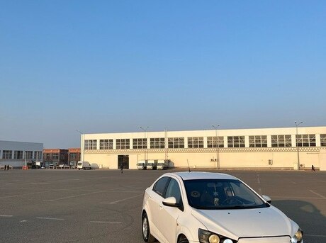 Chevrolet Aveo 2012
