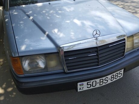 Mercedes 190 1990