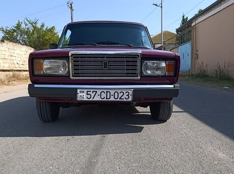 LADA (VAZ) 2107 2001