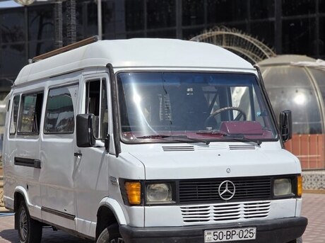 Mercedes 208 D 1993