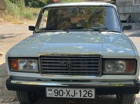 LADA (VAZ) 2107 2010