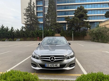 Mercedes E 220 2014