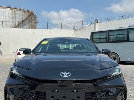 Toyota Camry 2025