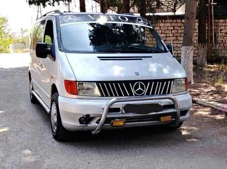 Mercedes Vito 2000