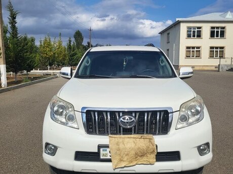 Toyota Land Cruiser Prado 2010