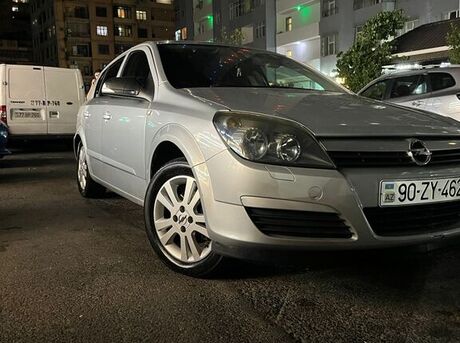 Opel Astra 2004