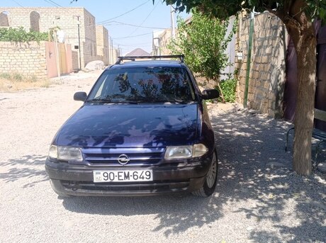 Opel Astra 1996