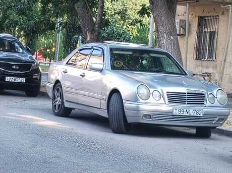 Mercedes E 200 1998