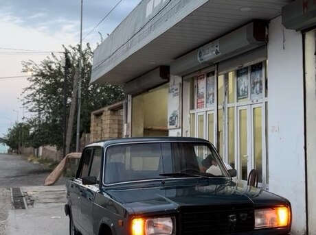 LADA (VAZ) 2107 2004