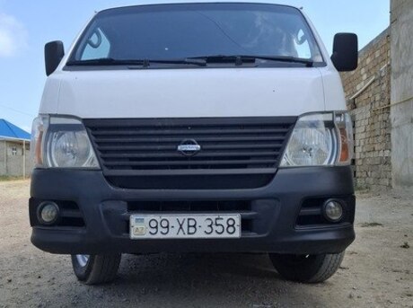 Nissan Urvan 2008